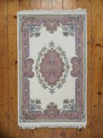 Aubusson 3.6ft x 5.6ft Ivory/Rose 510a